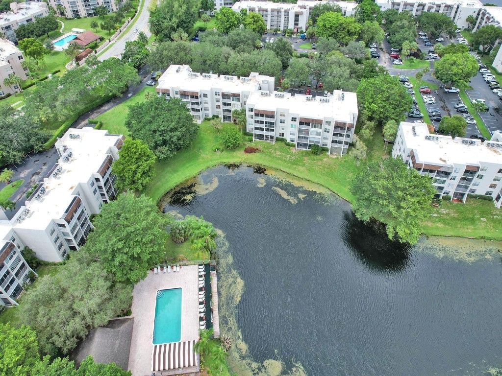 Photo of 9235 Lagoon Place #308, Davie, FL 33324 (MLS # F10543994)