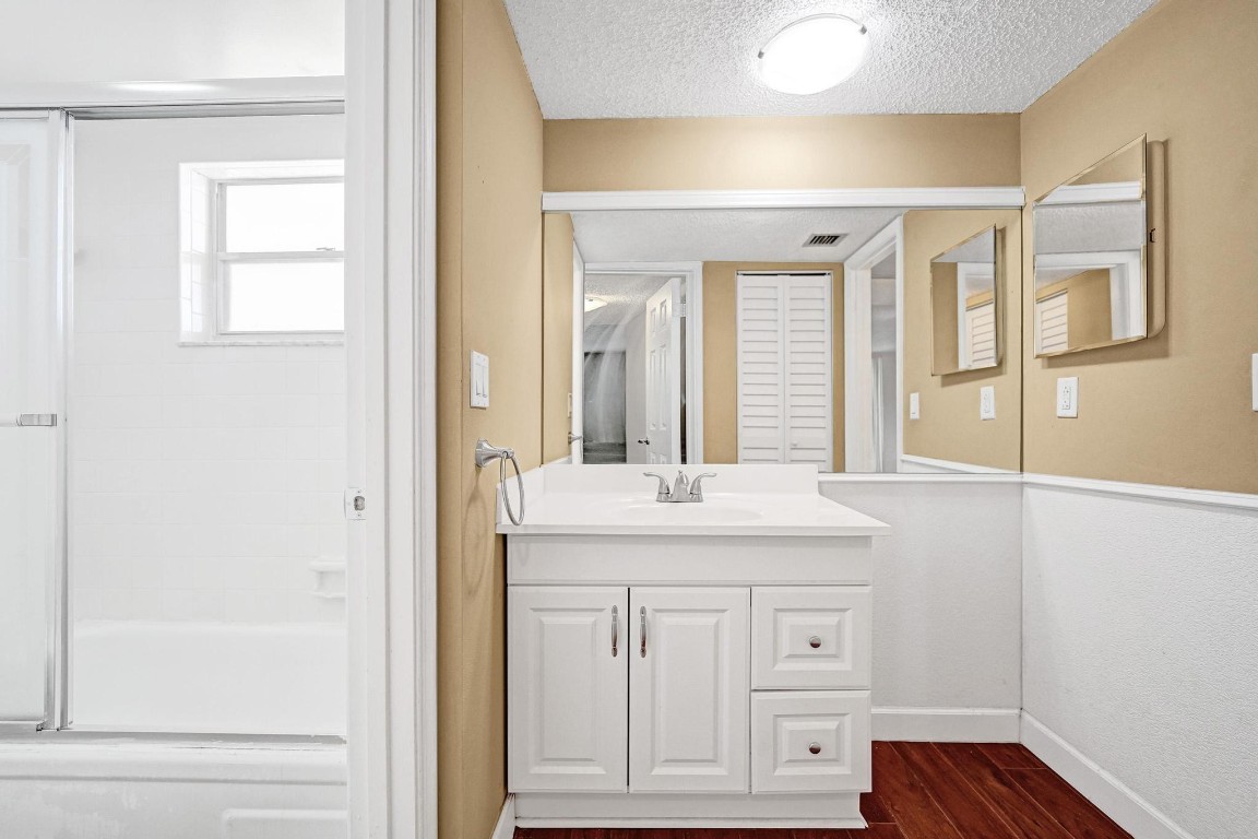 Poinciana #10 Pine Island - Residential Lease