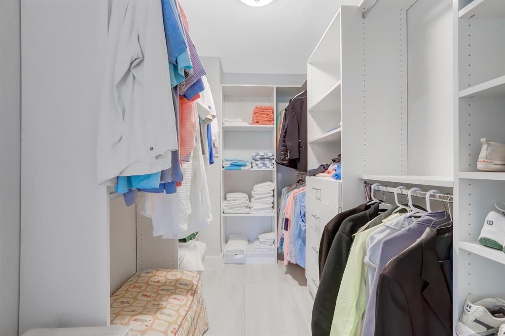 TROPIC ISLE 2ND SEC - Residential