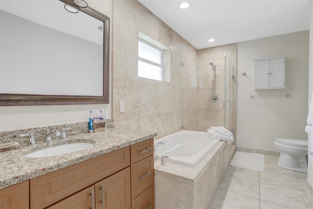 TROPIC ISLE 2ND SEC - Residential