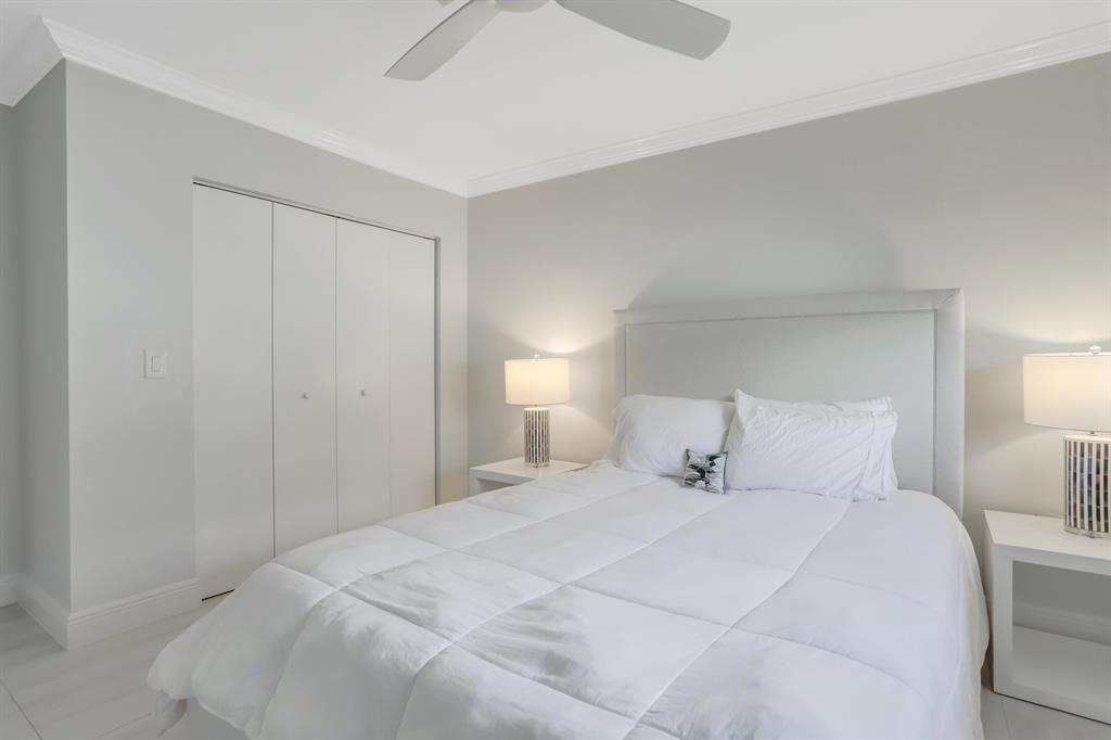 TROPIC ISLE 2ND SEC - Residential