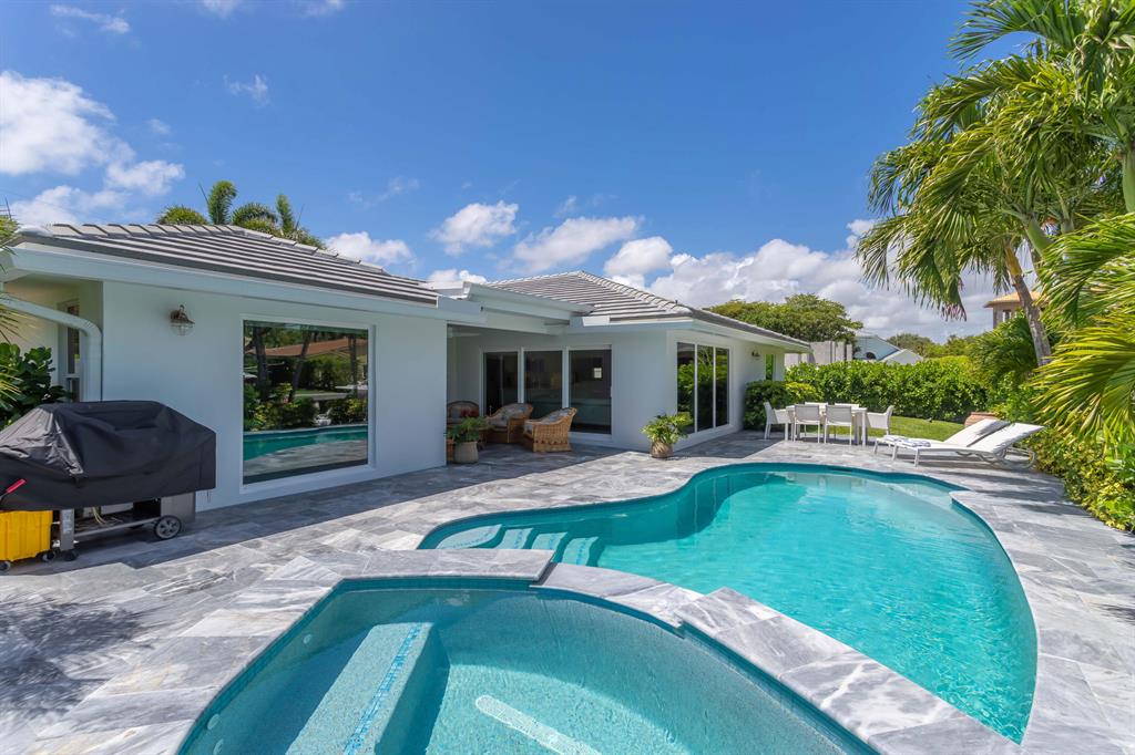 TROPIC ISLE 2ND SEC - Residential