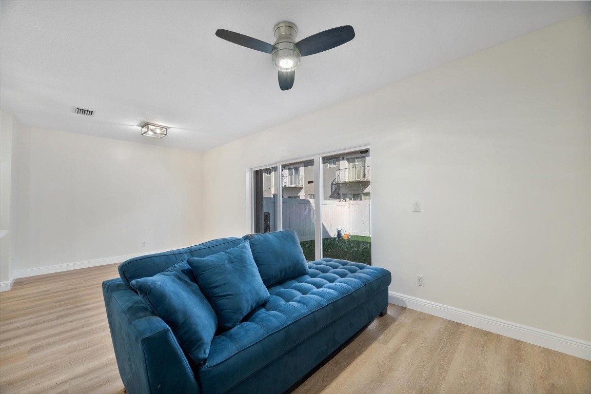 Harbour Lakes Townhomes - Residential