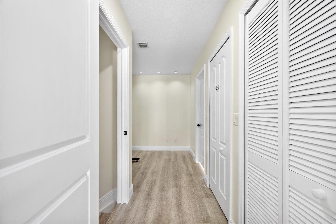 Harbour Lakes Townhomes - Residential