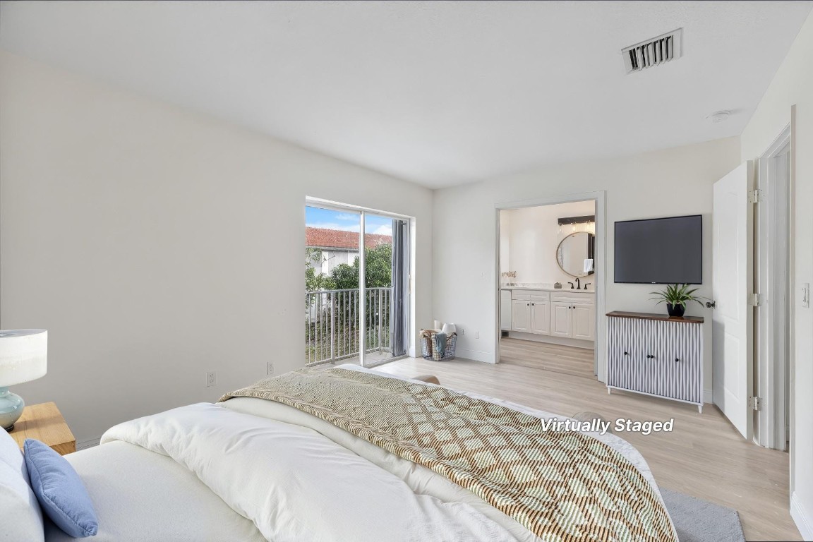 Harbour Lakes Townhomes - Residential