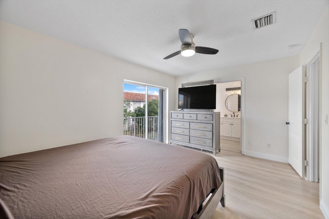 Harbour Lakes Townhomes - Residential