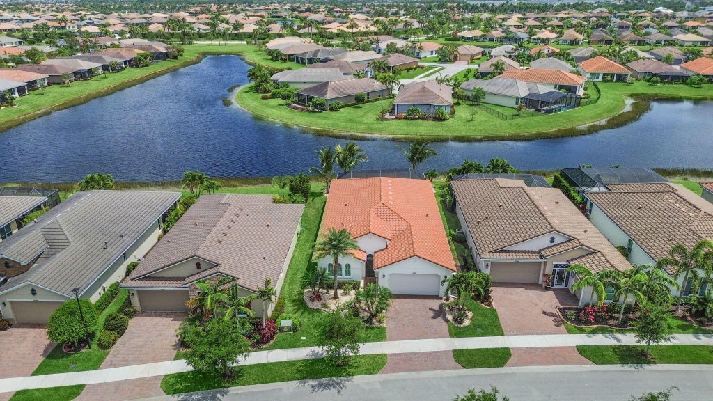Photo of 10118 SW Indian Lilac Trail, Port Saint Lucie, FL 34987 (MLS # R11079694)