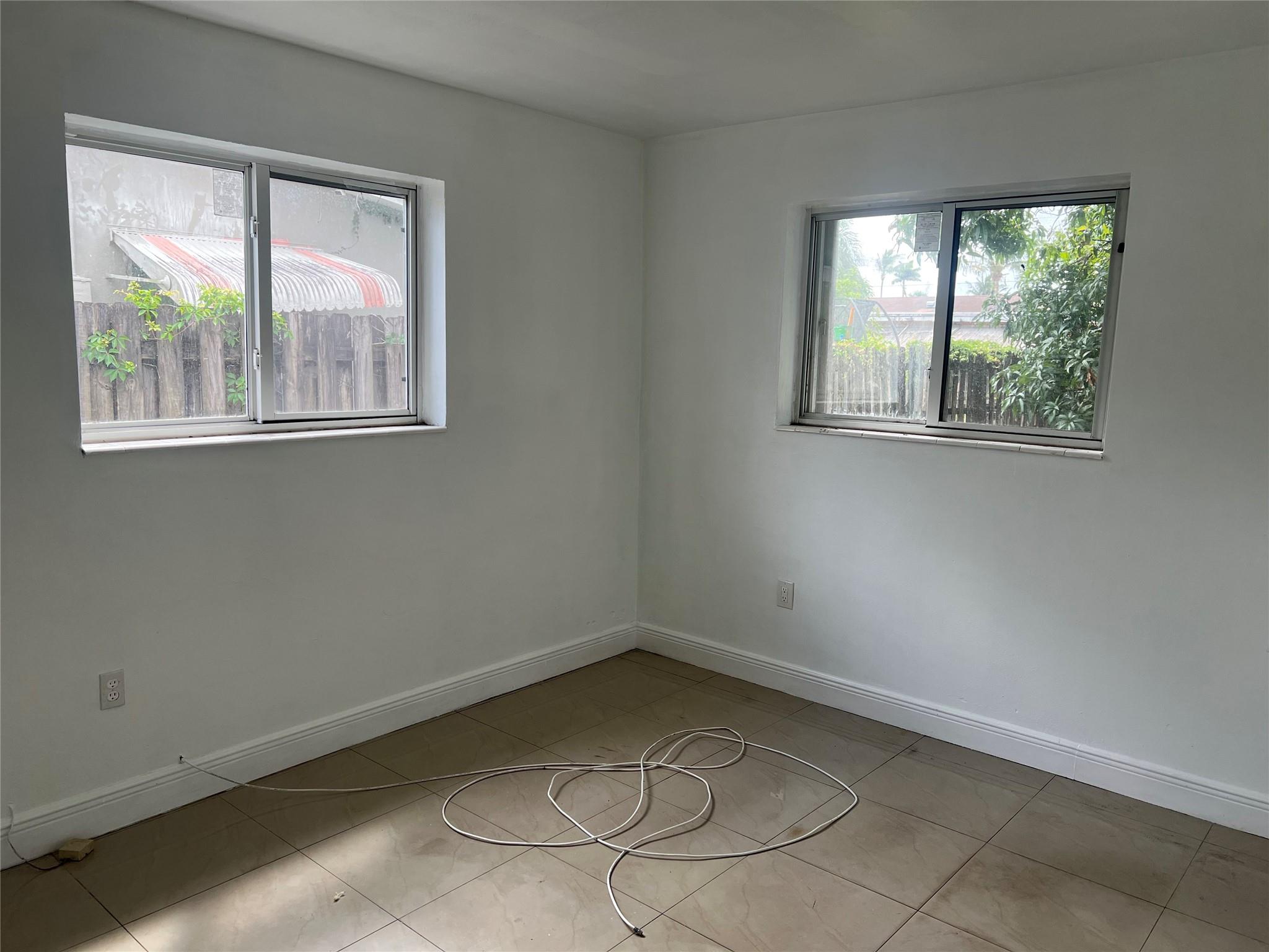 Sunrise Golf Village Sec - Residential Lease