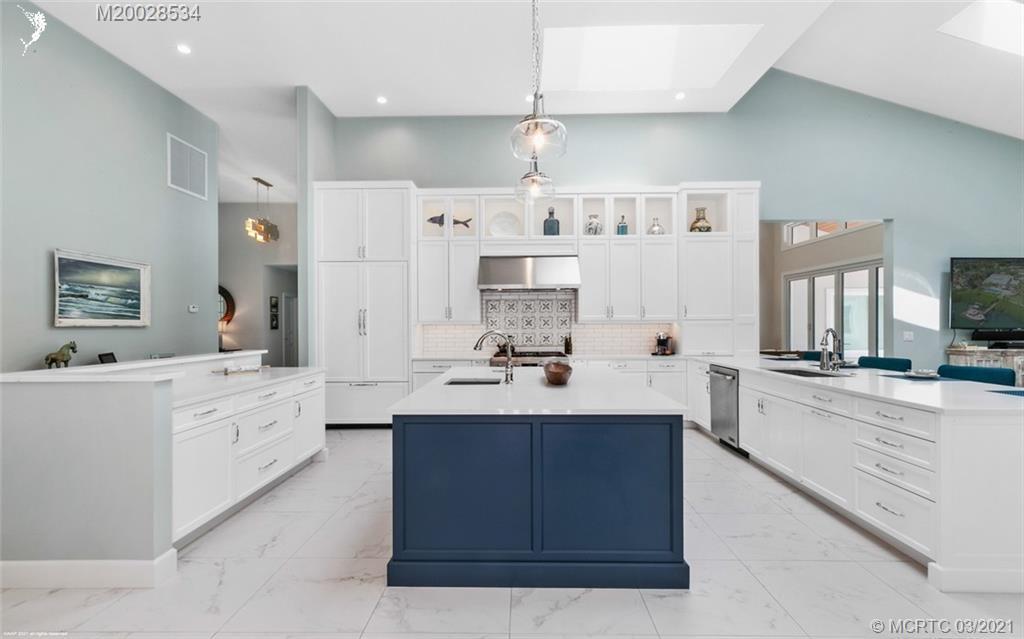 SAILFISH POINT PUD PLAT NO 4 - Residential