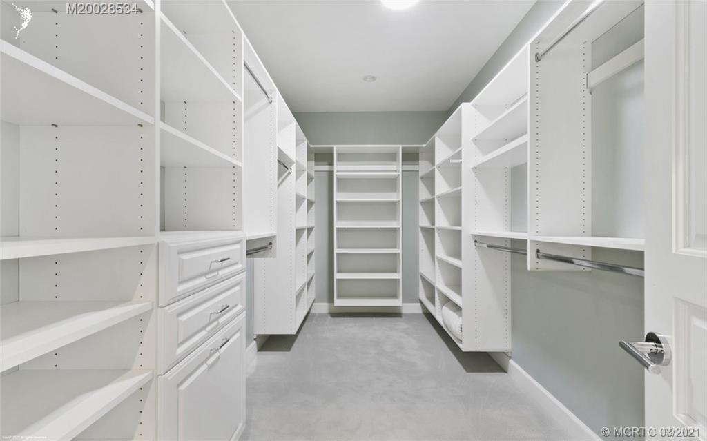 SAILFISH POINT PUD PLAT NO 4 - Residential