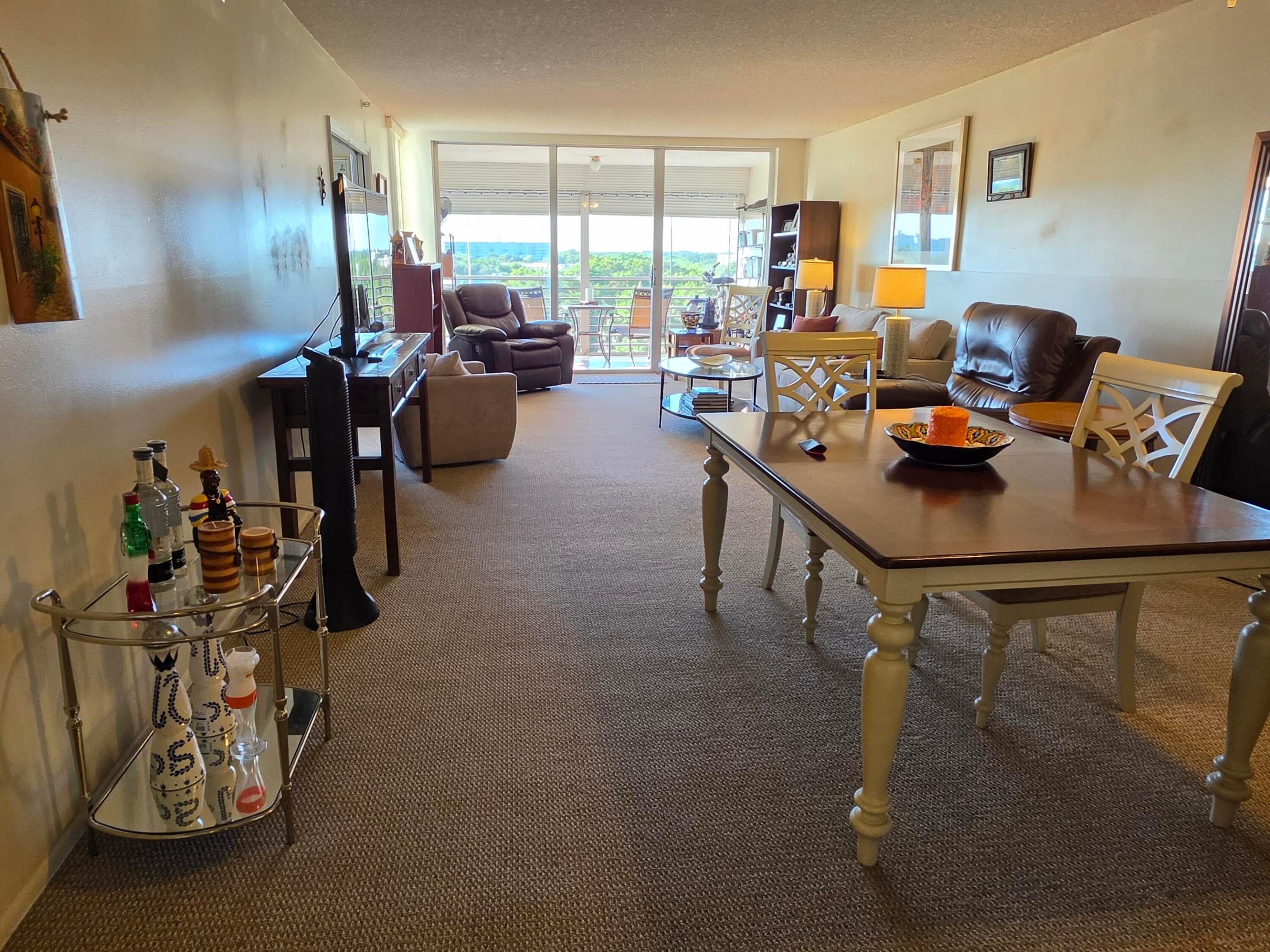 3510 OAKS Way 807