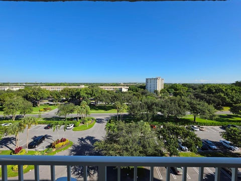 Tiny photo for 3510 OAKS Way #807, Pompano Beach, FL 33069 (MLS # B26089500)