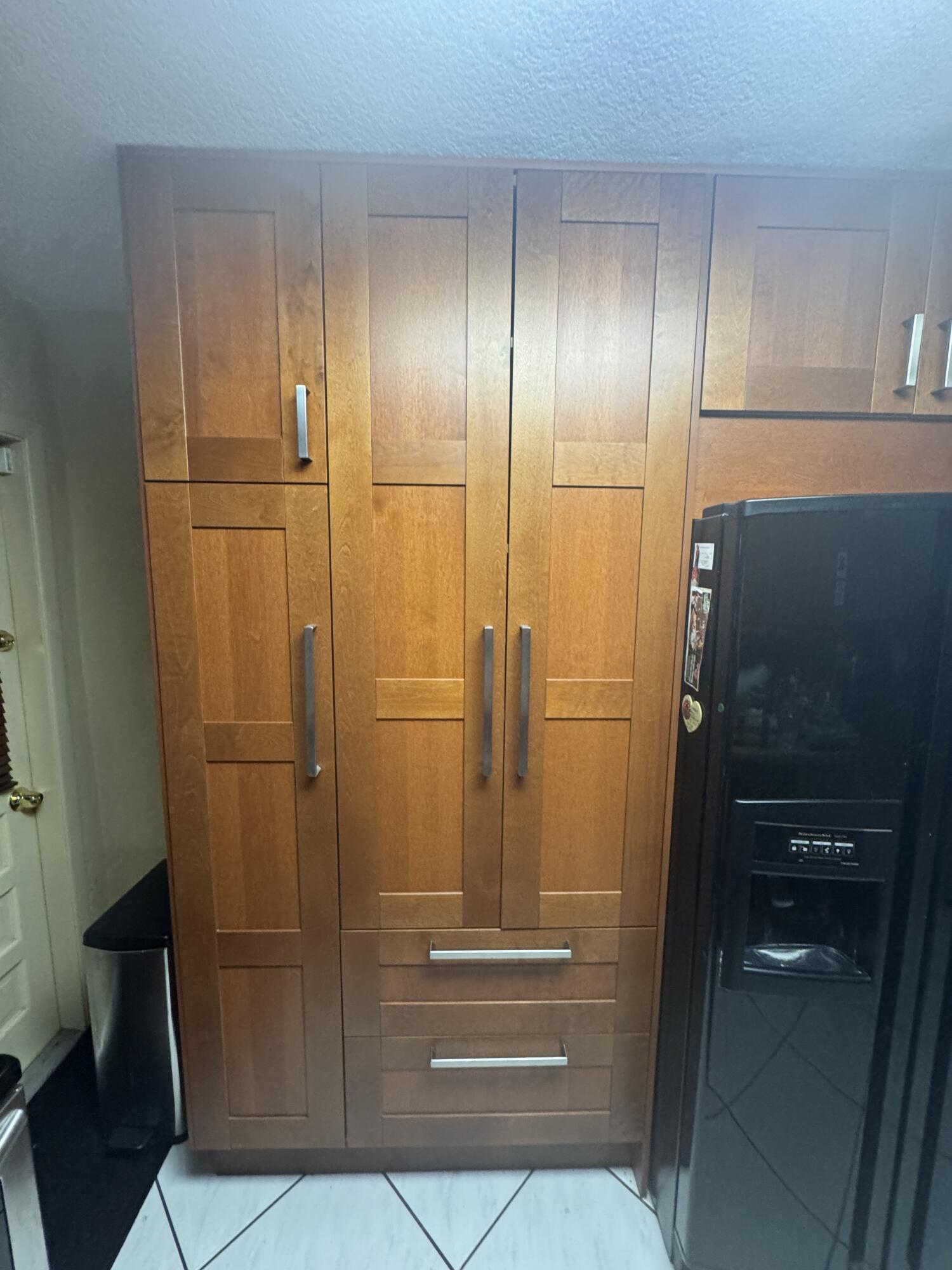 PALM LANE VILLA NO 4 - Residential