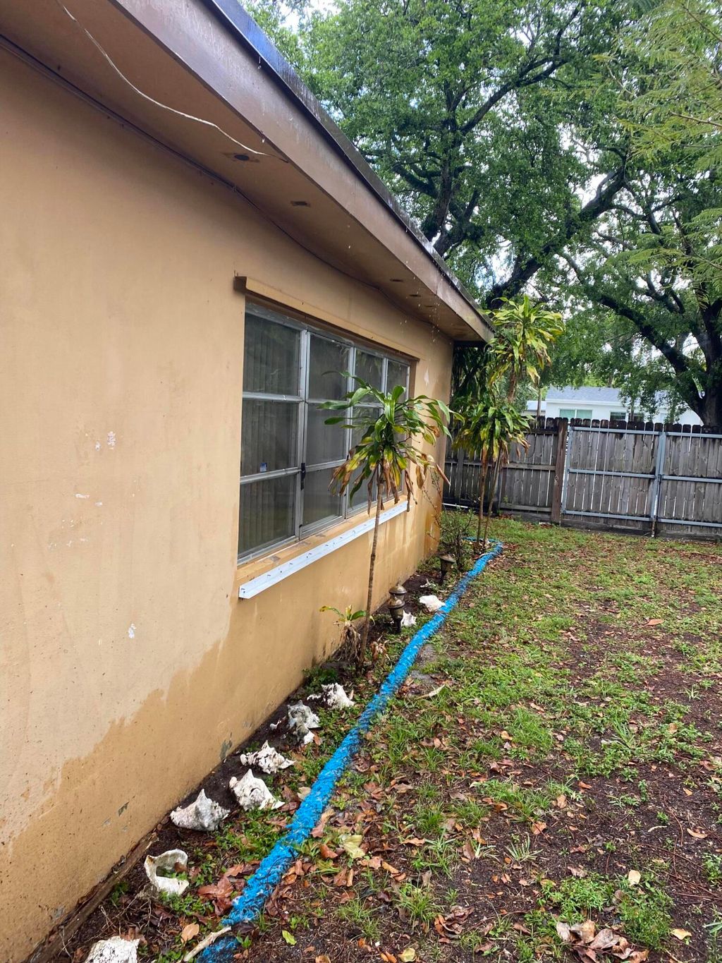 Photo of 6600 Allen Street, Hollywood, FL 33024 (MLS # B26009093)