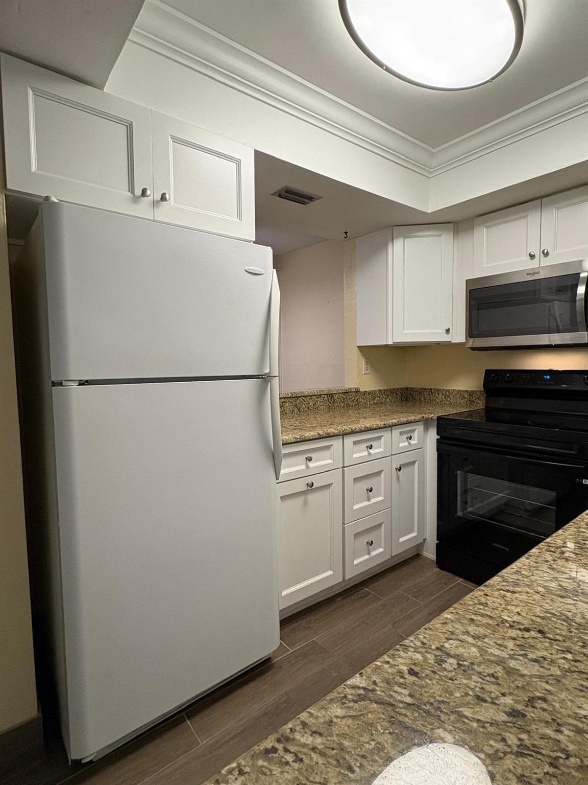 CORAL COVE BEACH SECTION - Residential Lease