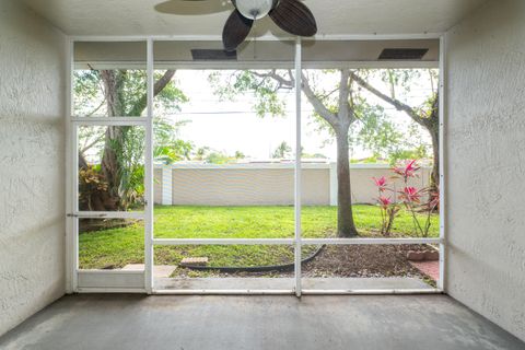 Tiny photo for 2590 E Aragon Boulevard #2, Sunrise, FL 33313 (MLS # B26021462)