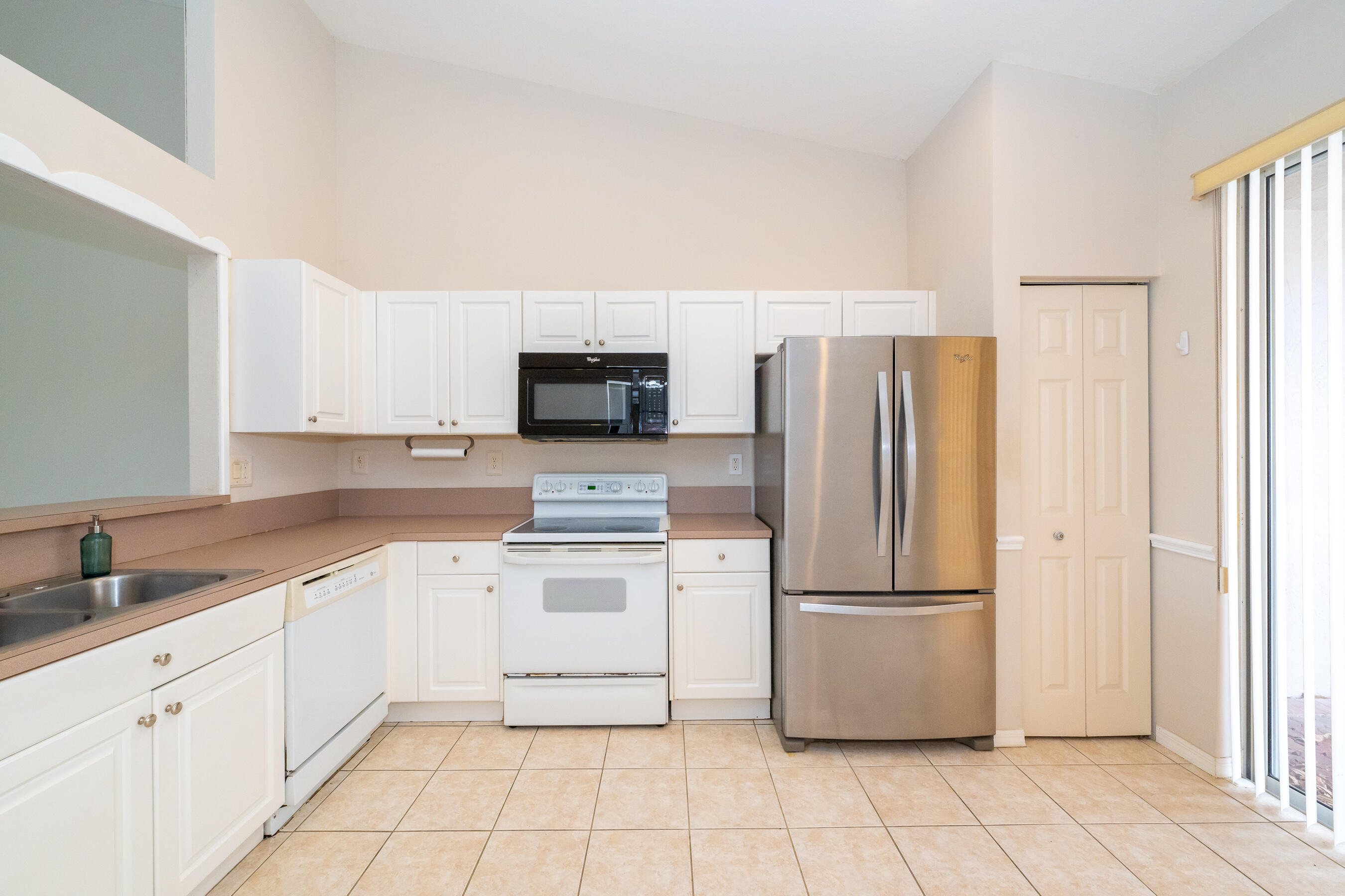 REGENCY HOMES AT SUNRISE - Residential