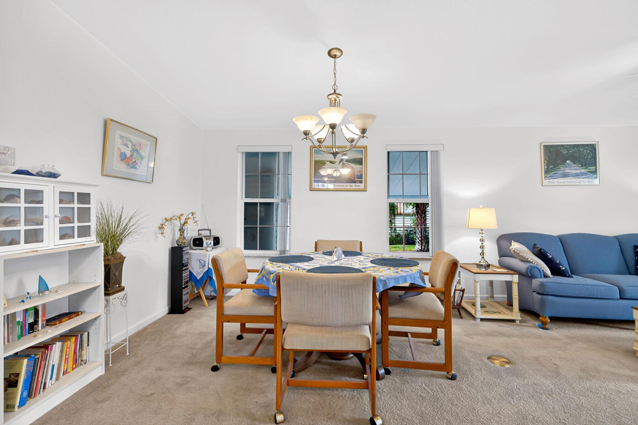 LAKESIDE VILLAGE MOBILE H - Residential