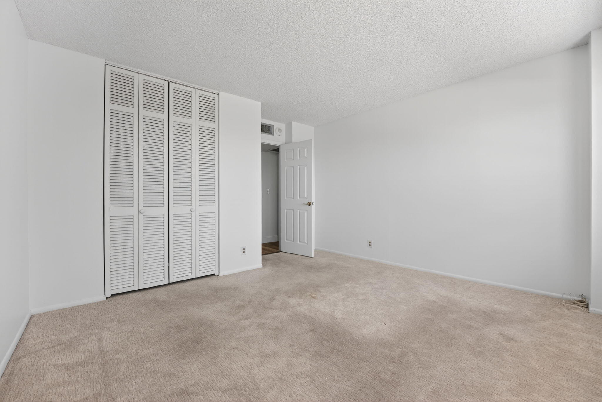 PARLIAMENT HOUSE CONDO - Residential