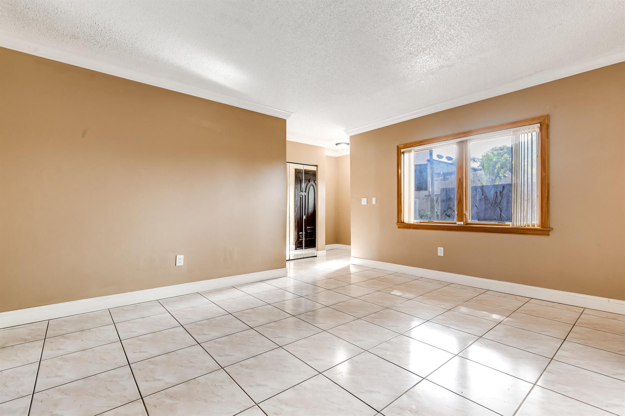 View photos, virtual tours, details... 6691 SW 137th Court 11b