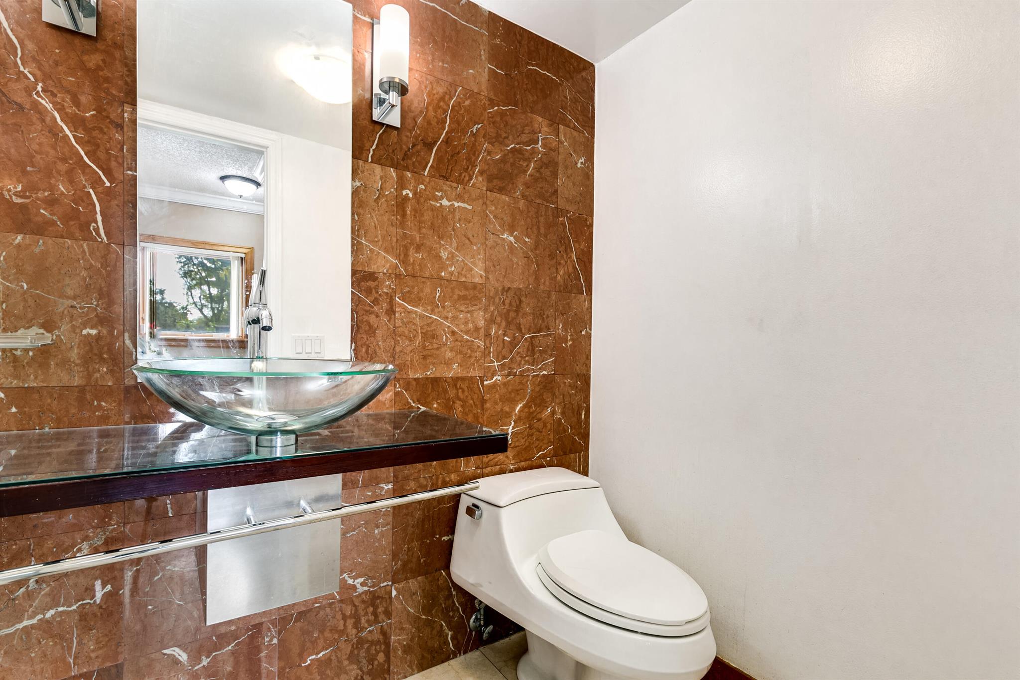 ODA HOMES CONDO - Residential
