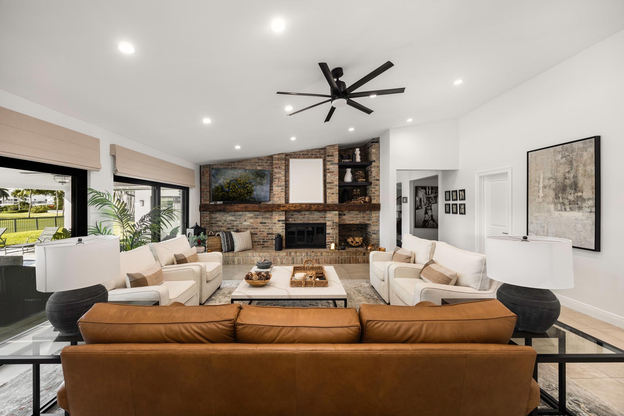 Coral Ridge Country Club - Residential