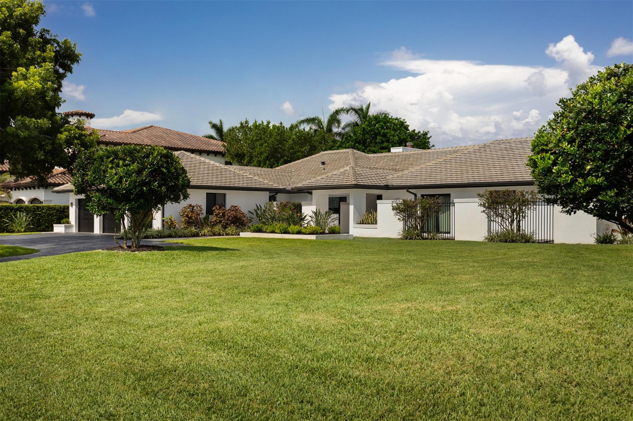 Coral Ridge Country Club - Residential