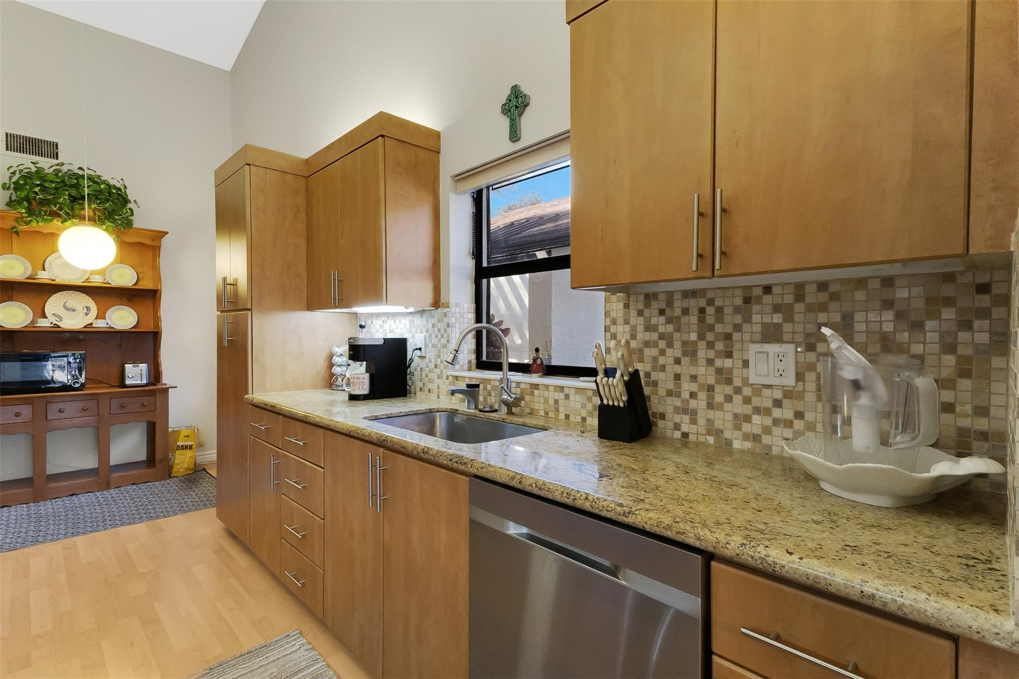 Equestrian 02 - Residential