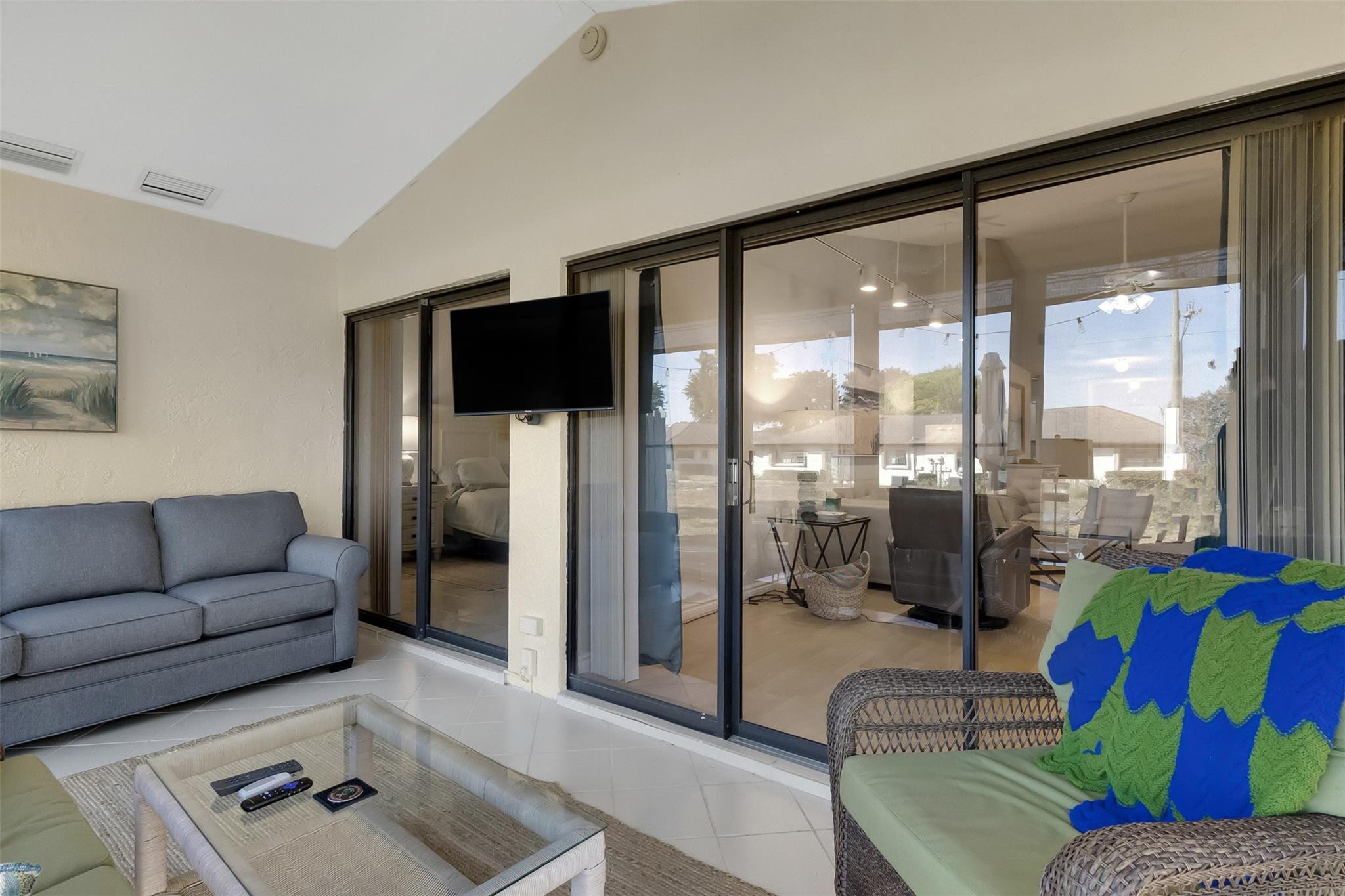 Equestrian 02 - Residential