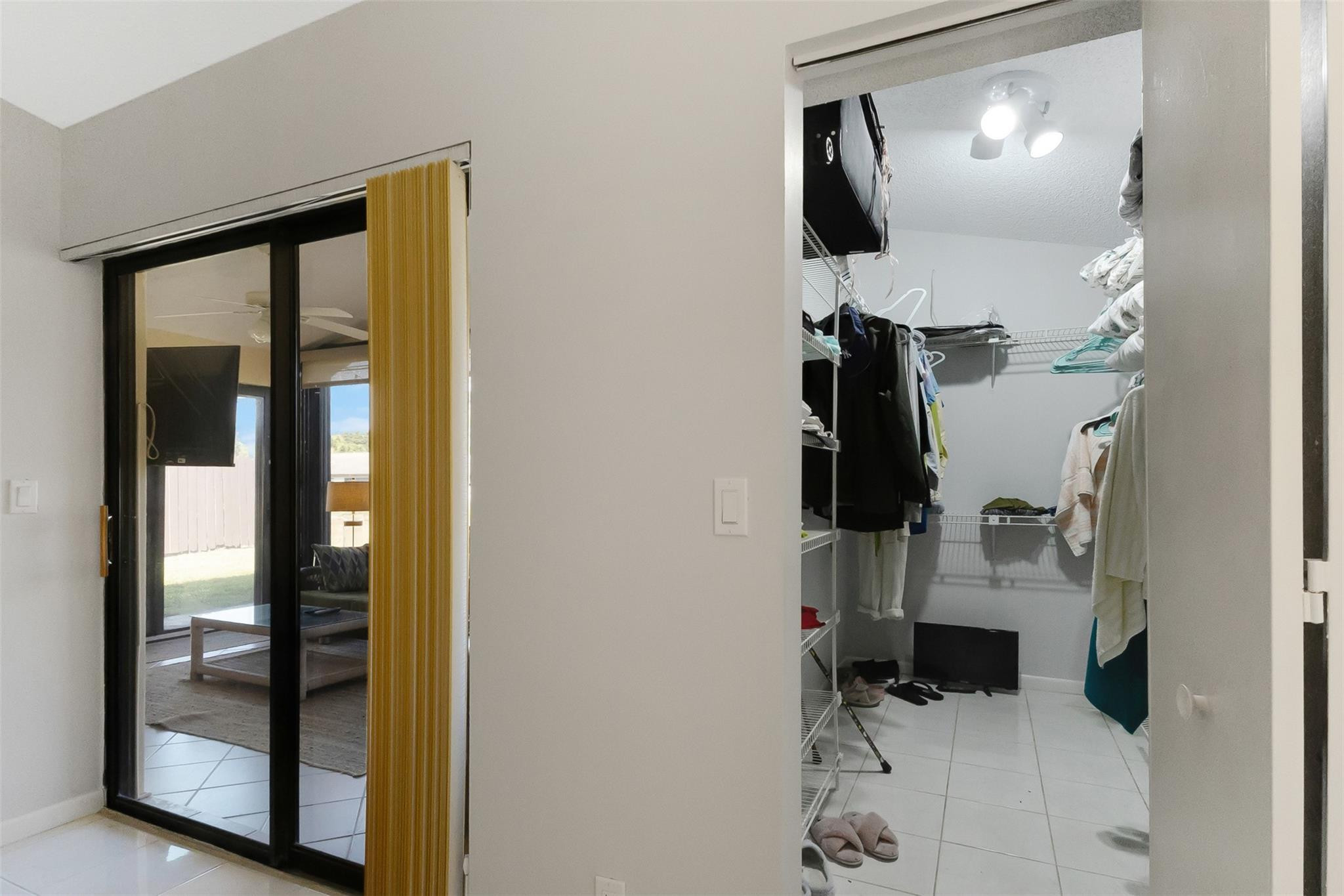 Equestrian 02 - Residential