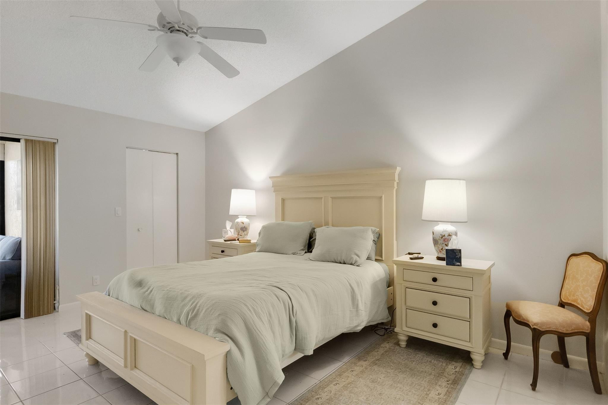 Equestrian 02 - Residential