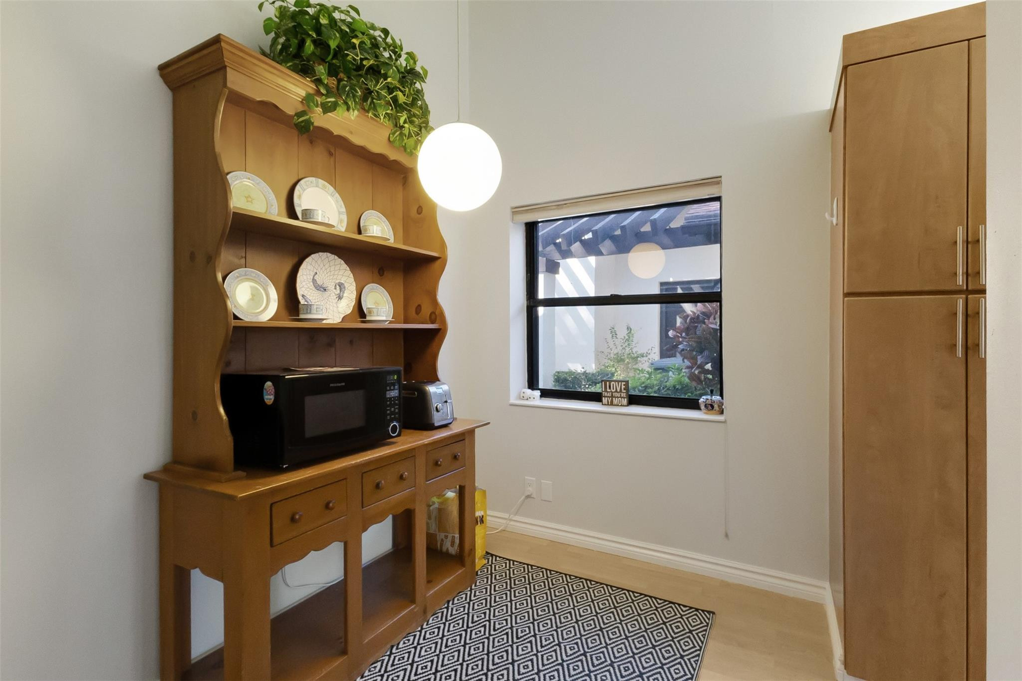 Equestrian 02 - Residential