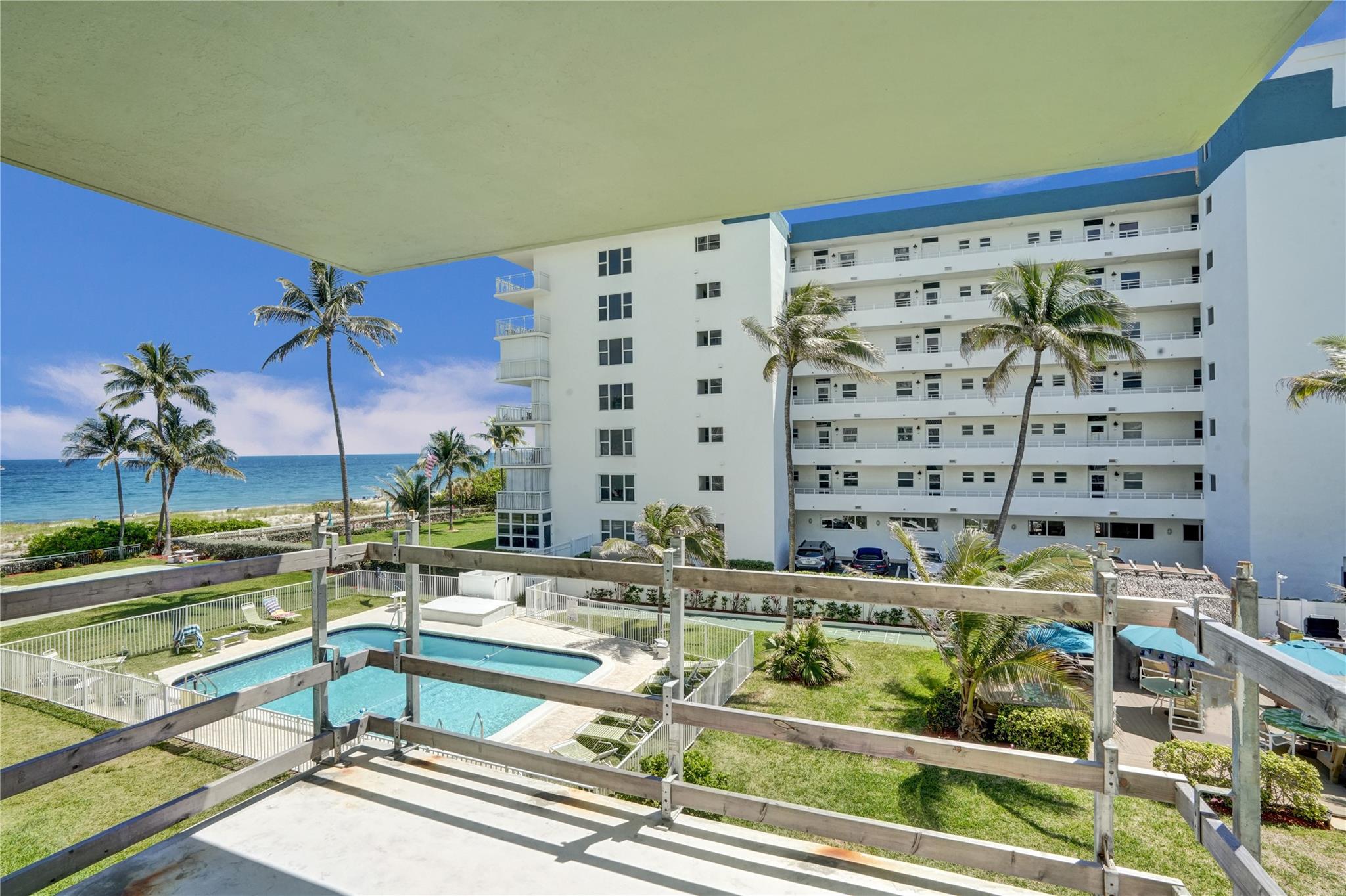 JADE BEACH VILLAS CONDO - Residential Lease