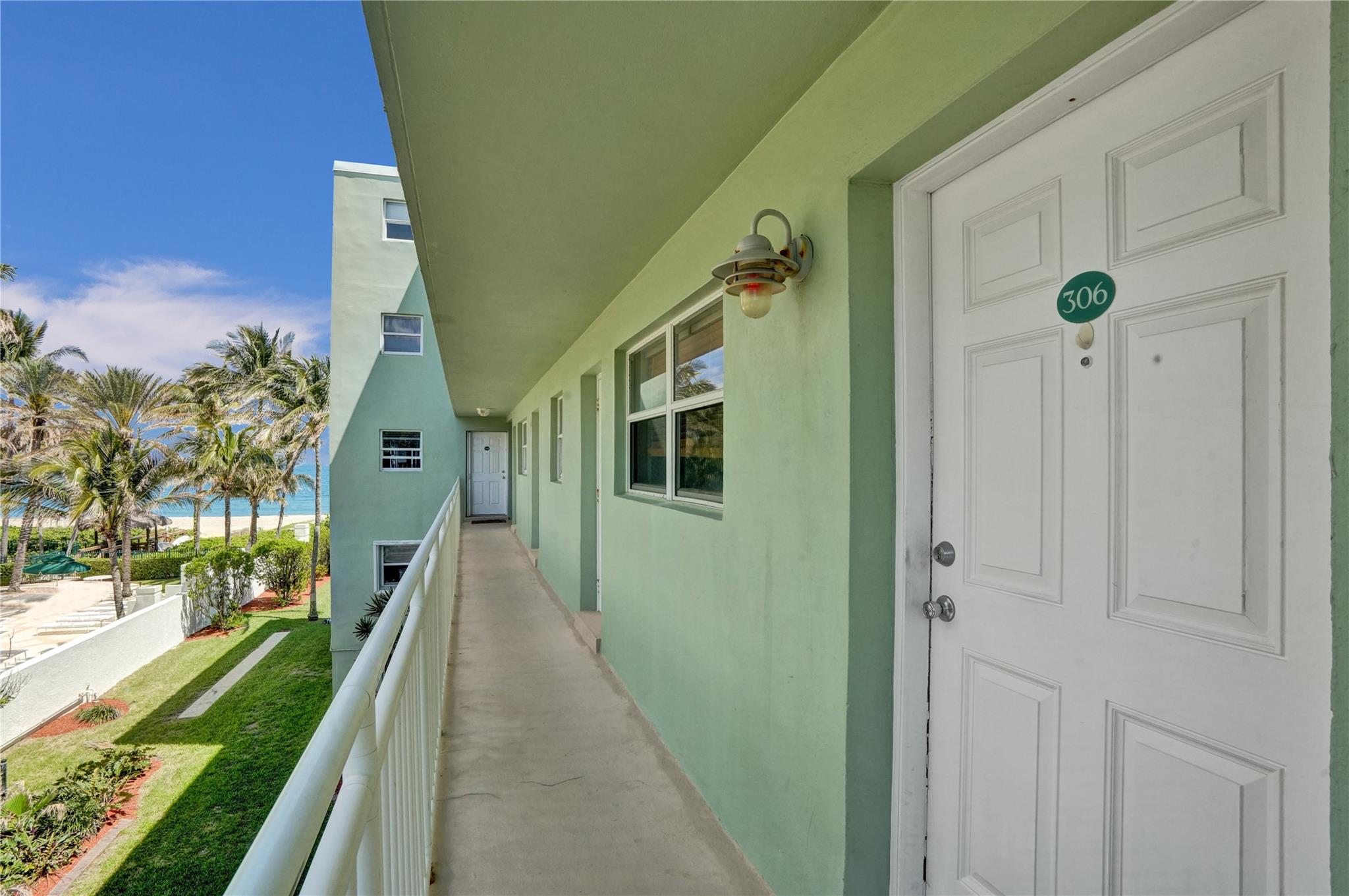 JADE BEACH VILLAS CONDO - Residential Lease