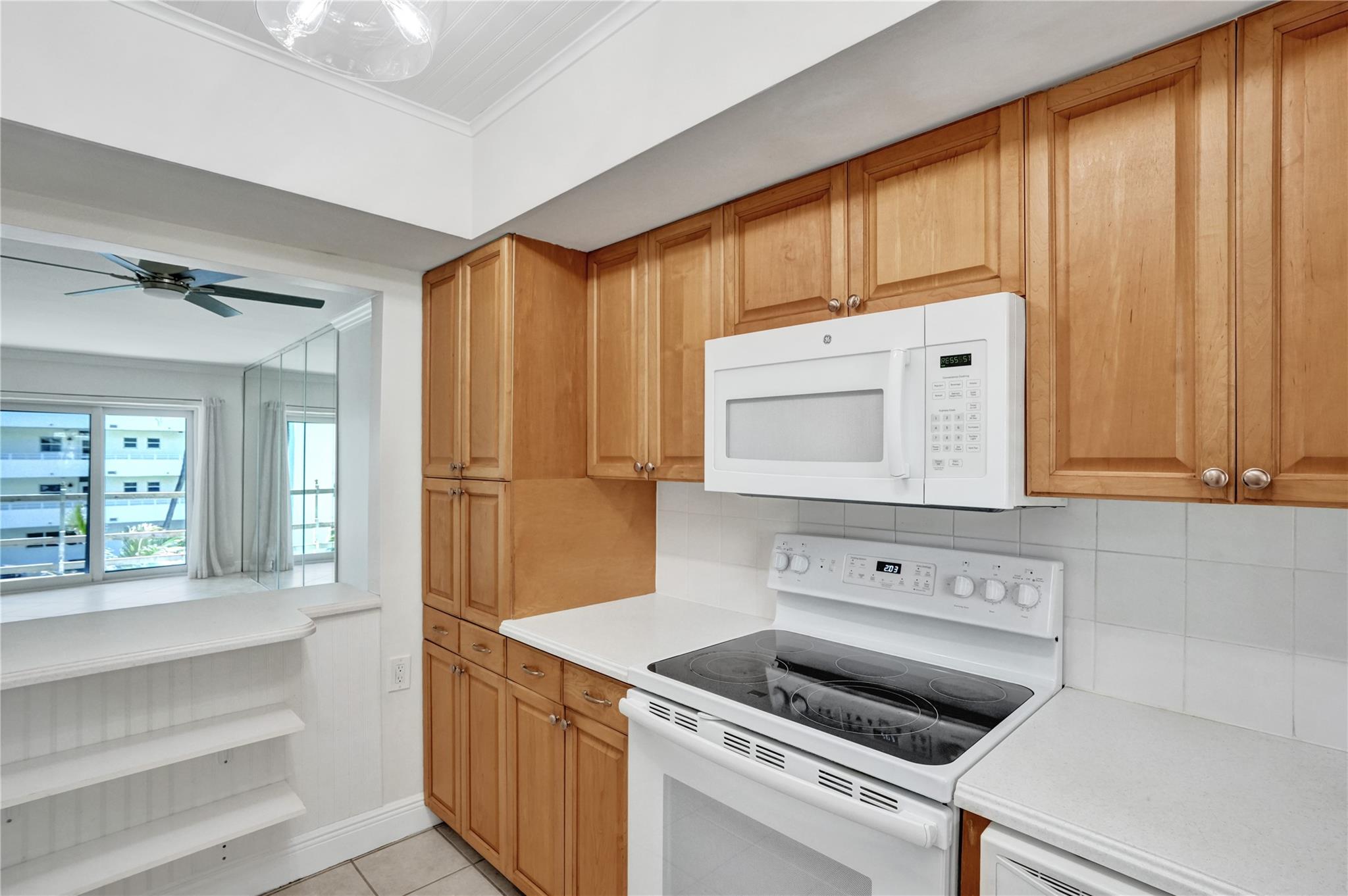 JADE BEACH VILLAS CONDO - Residential Lease