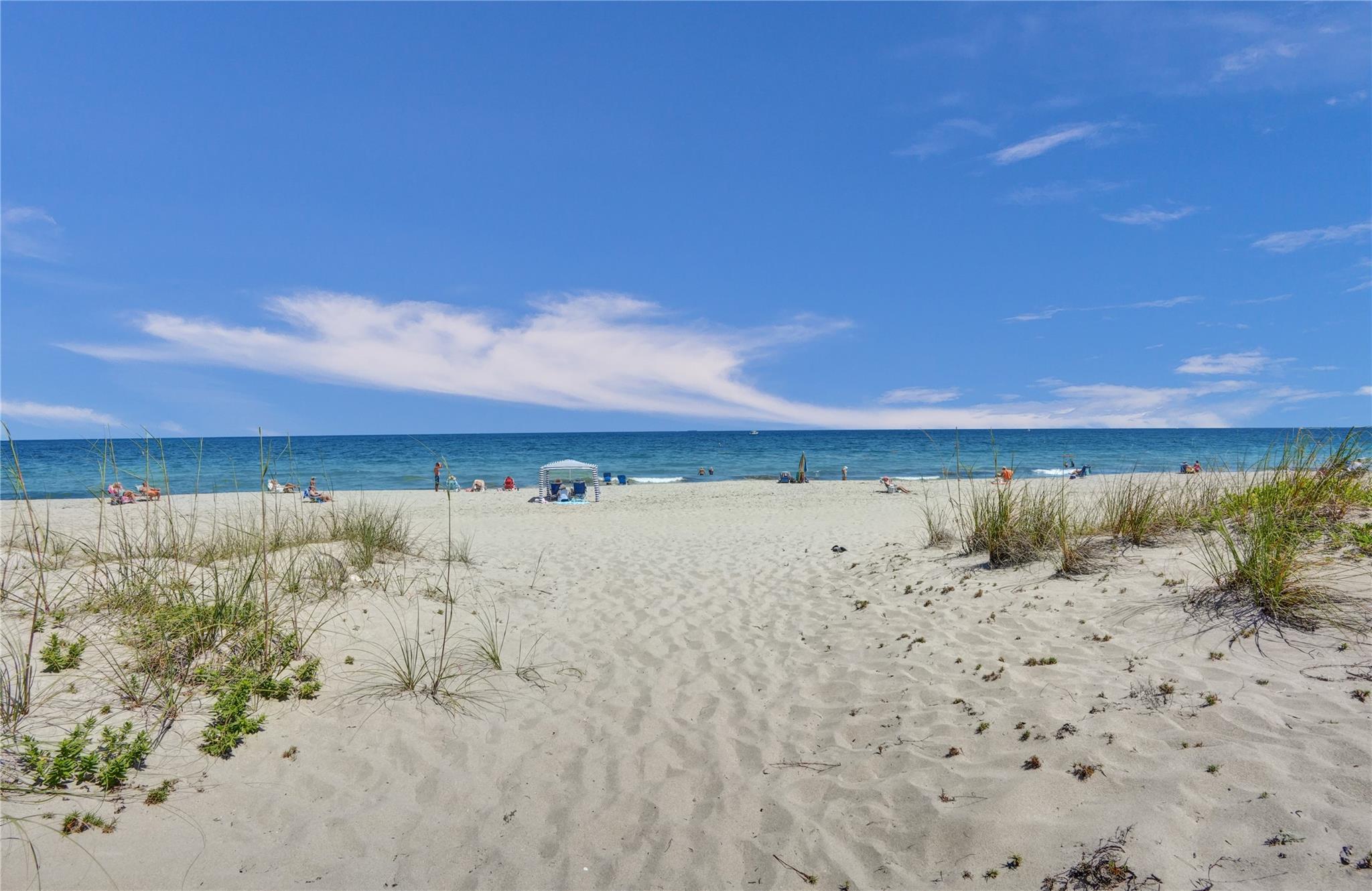 JADE BEACH VILLAS CONDO - Residential Lease