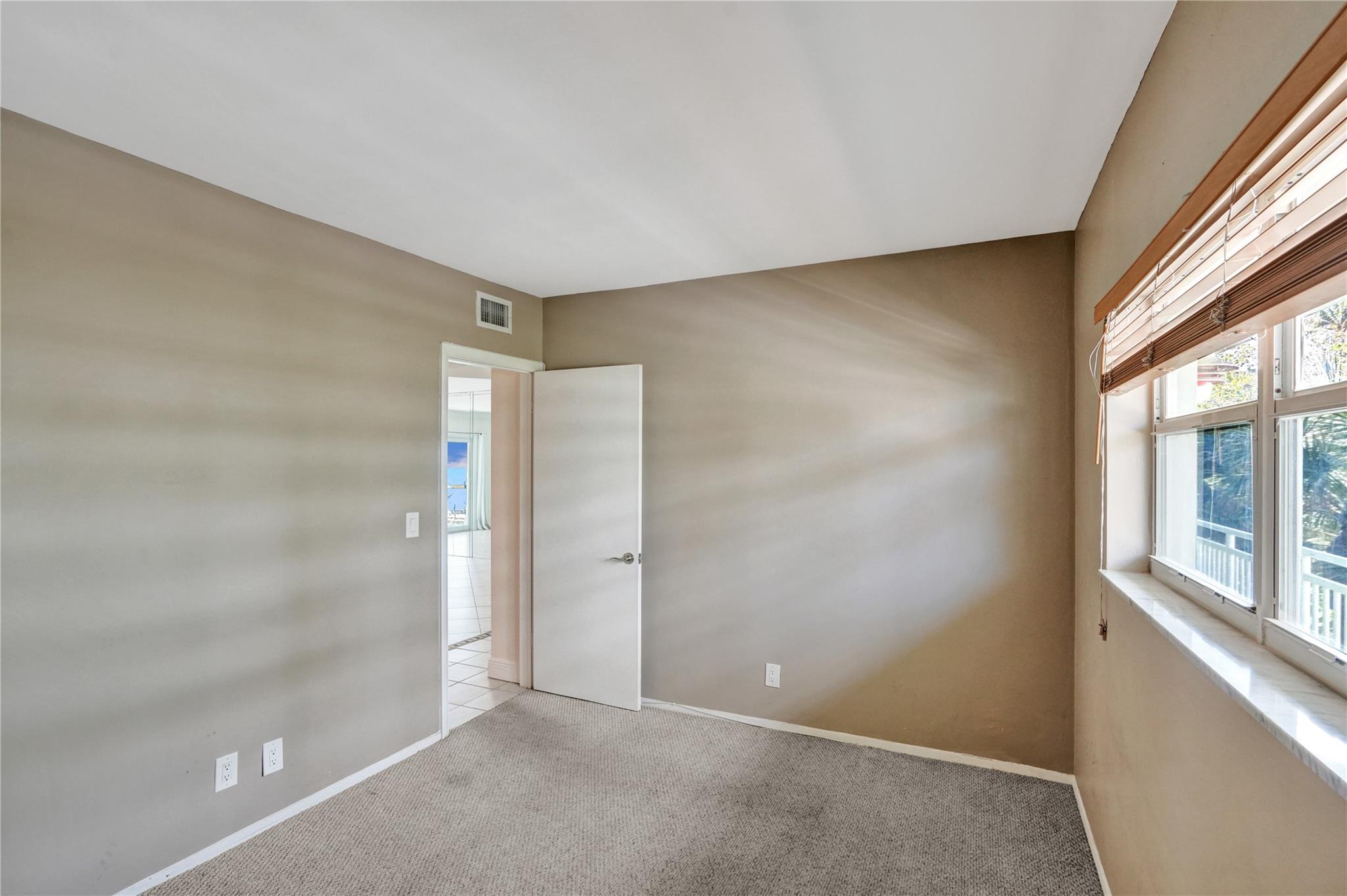 JADE BEACH VILLAS CONDO - Residential Lease