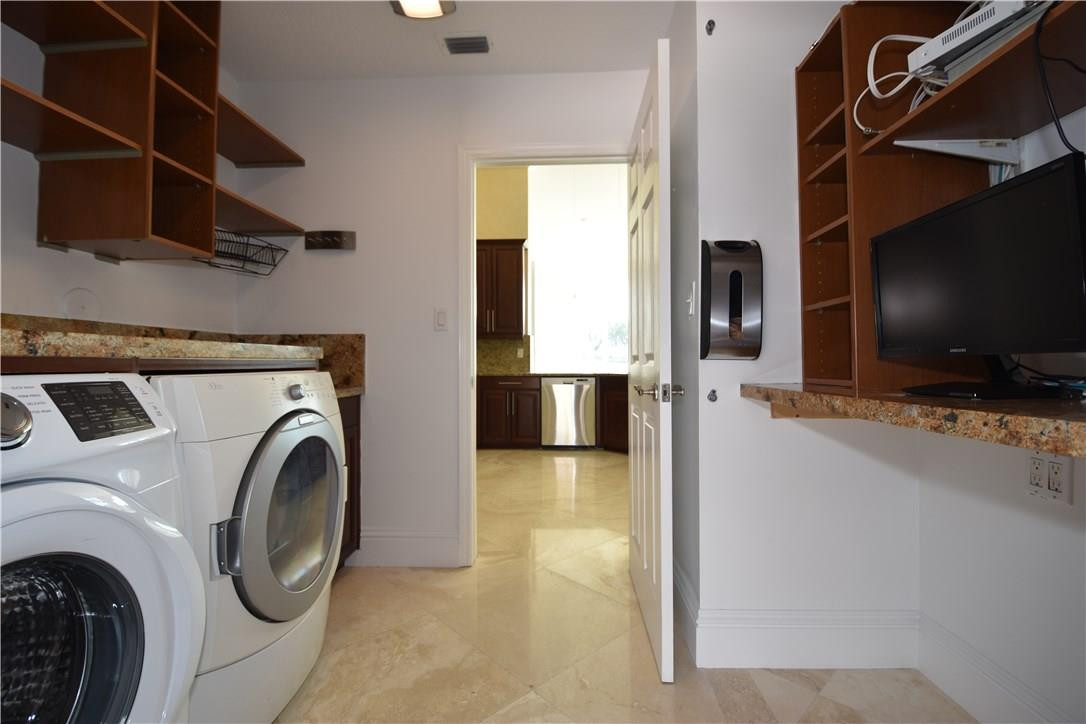 Weston Hills - Residential Lease