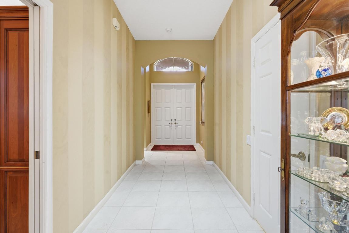 7281 Haviland Circle