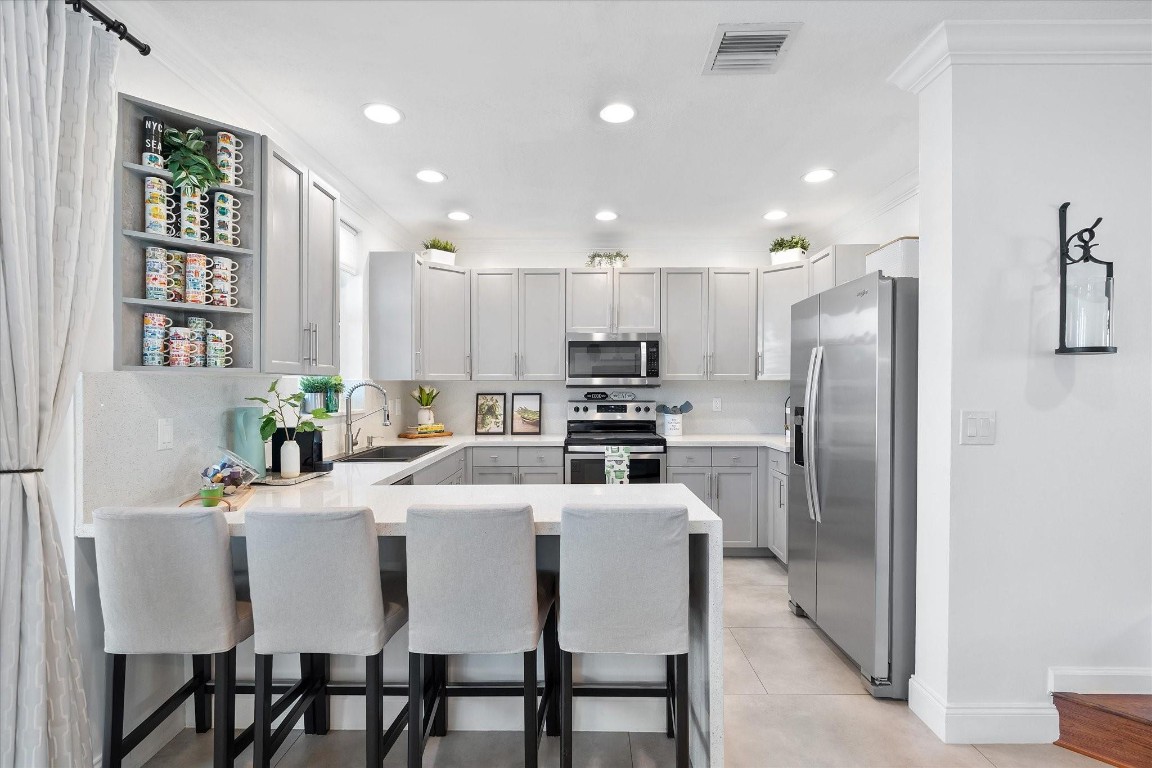 Regalo - Residential