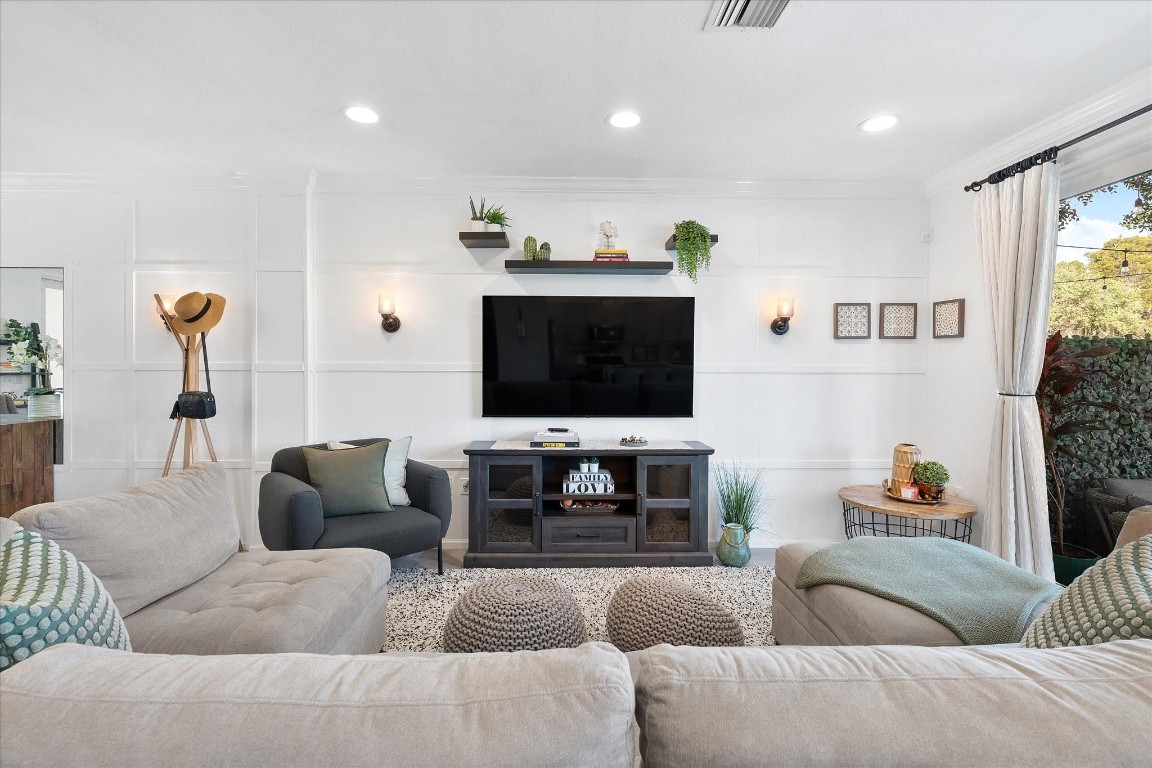 Regalo - Residential