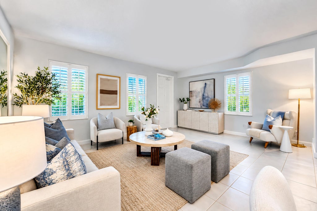 Photo of 3049 E Community Drive, Jupiter, FL 33458 (MLS # B26075960)