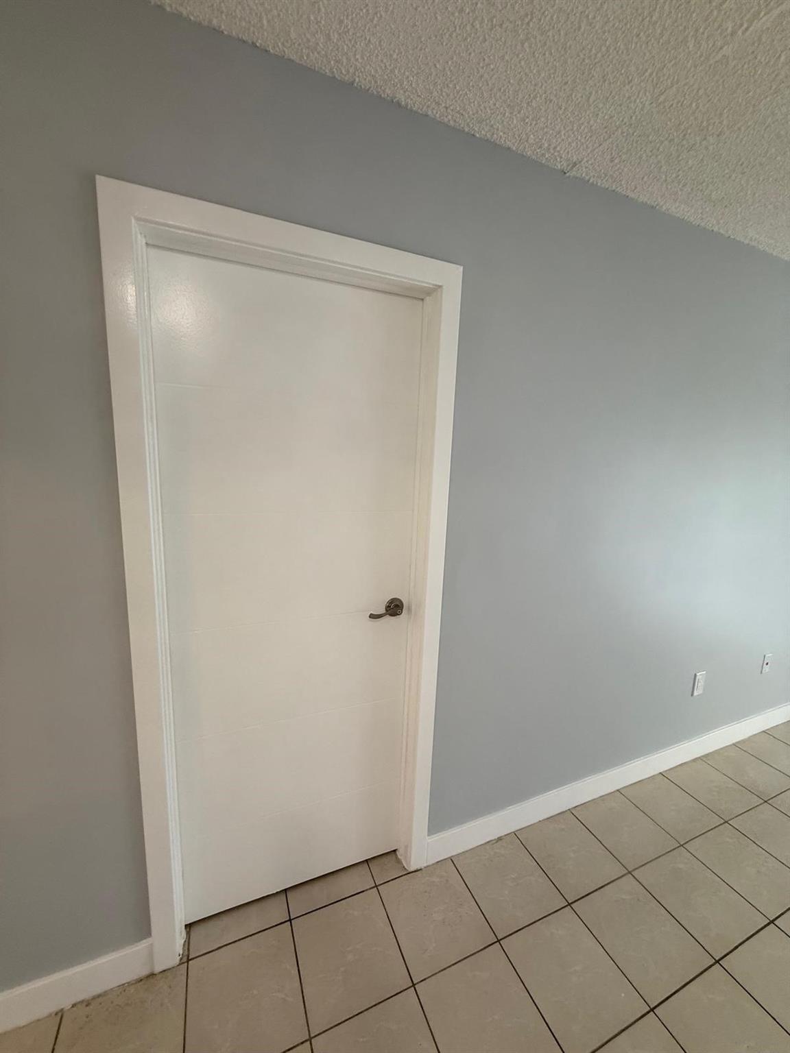 Tall Trees Condo - Residential Lease