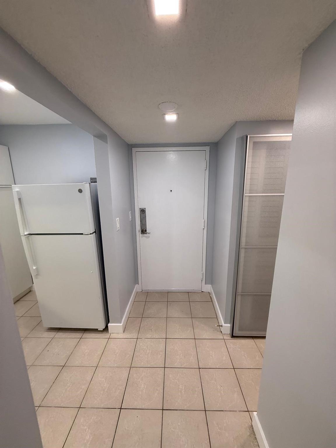 Tall Trees Condo - Residential Lease