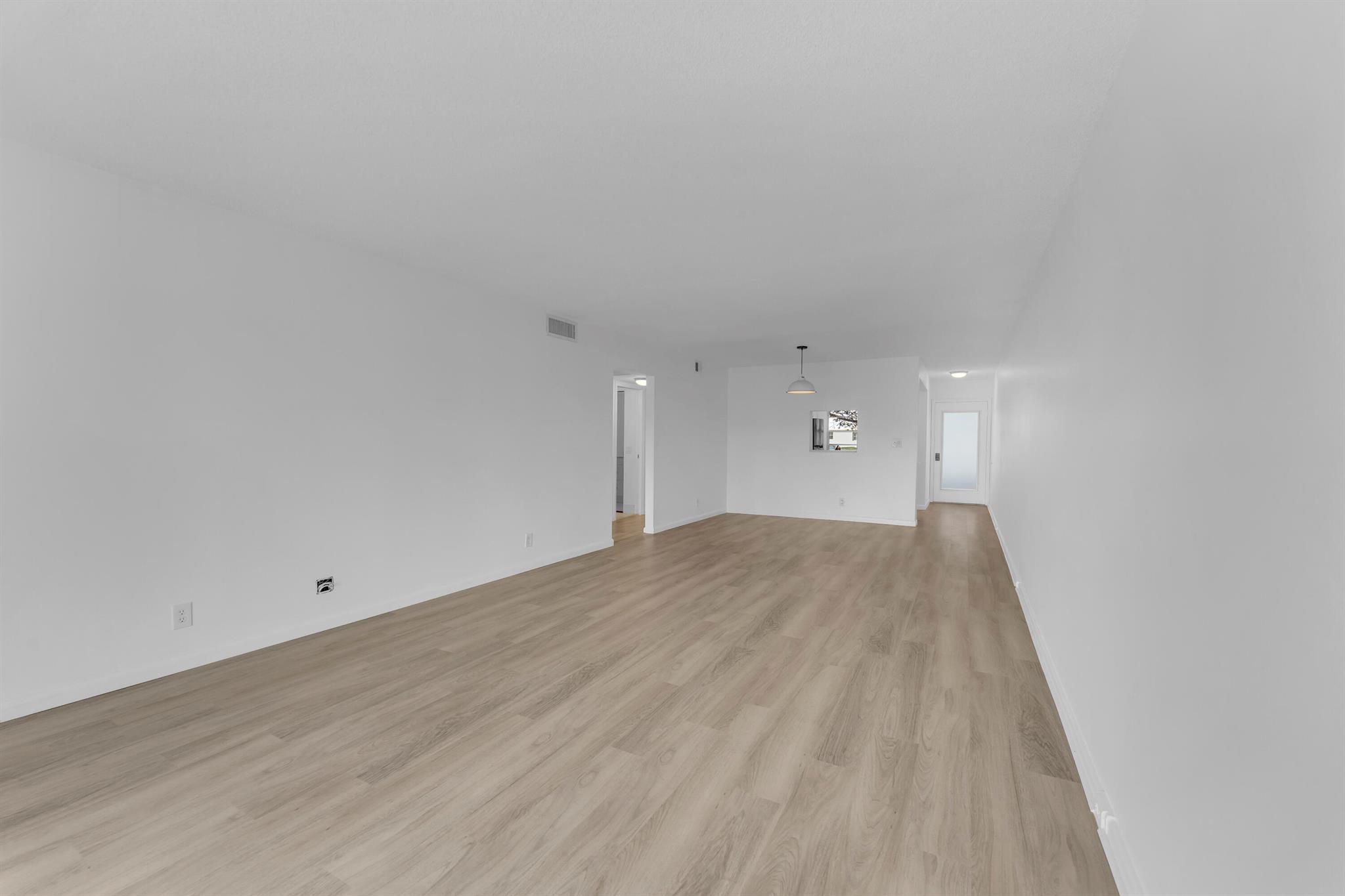 PORTOFINO VILLAGE 1-E CON - Residential