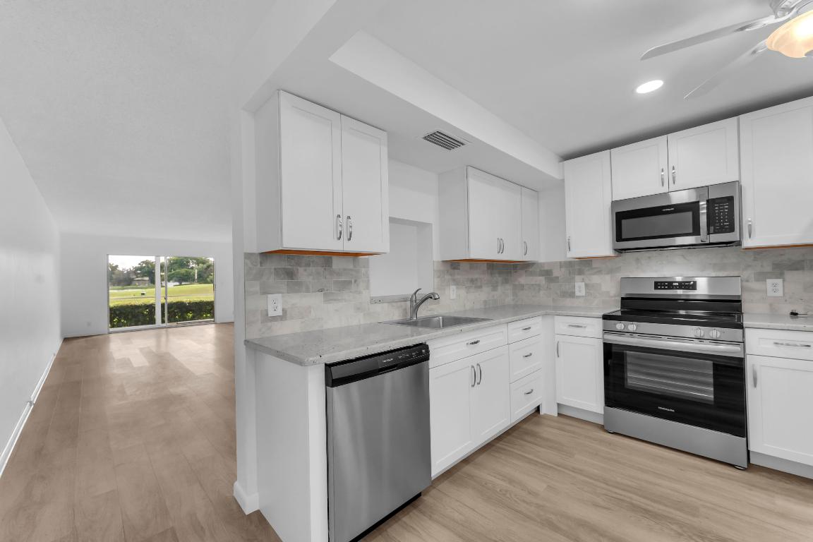 PORTOFINO VILLAGE 1-E CONDO - Residential