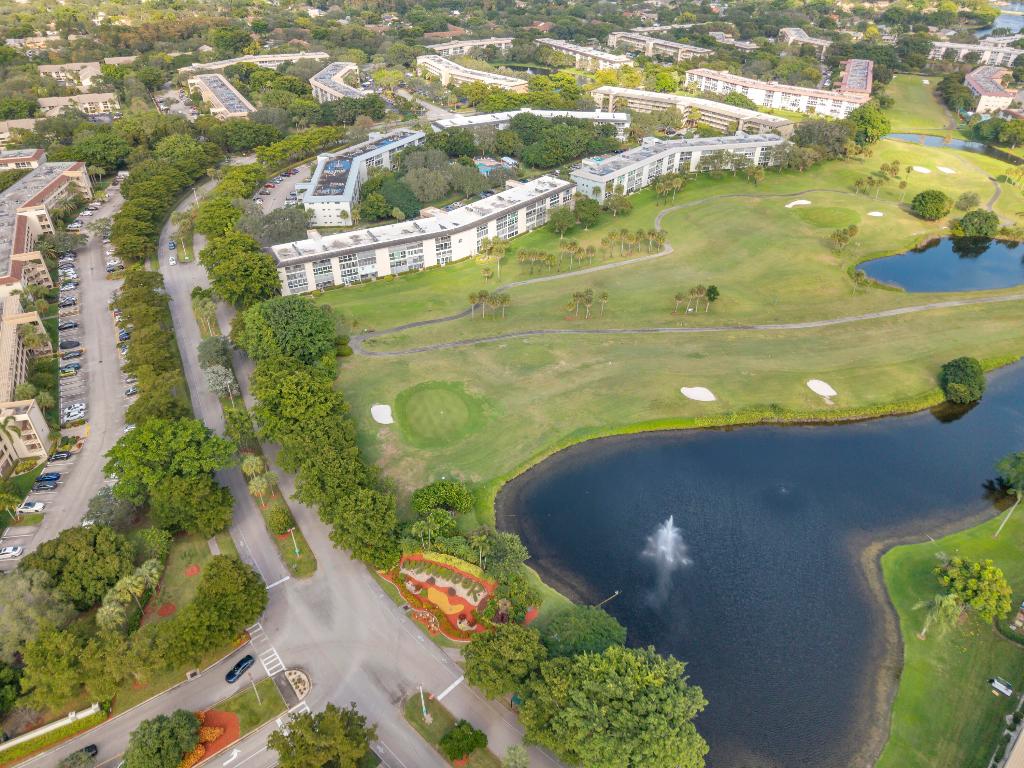 PORTOFINO VILLAGE 1-E CONDO - Residential