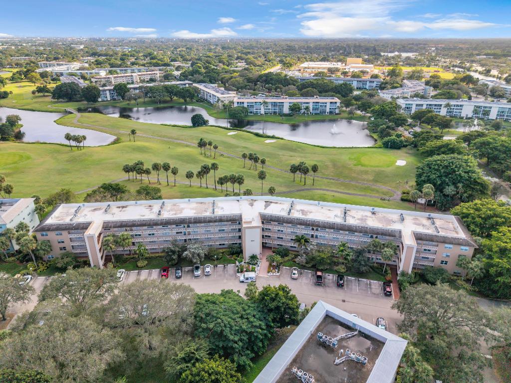 PORTOFINO VILLAGE 1-E CONDO - Residential