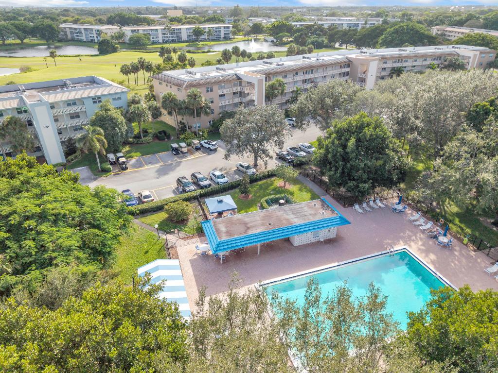 PORTOFINO VILLAGE 1-E CONDO - Residential