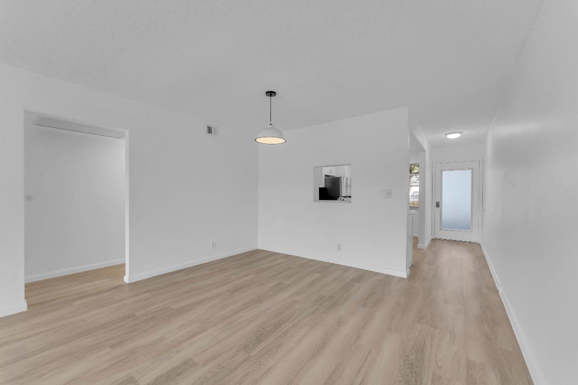 PORTOFINO VILLAGE 1-E CONDO - Residential